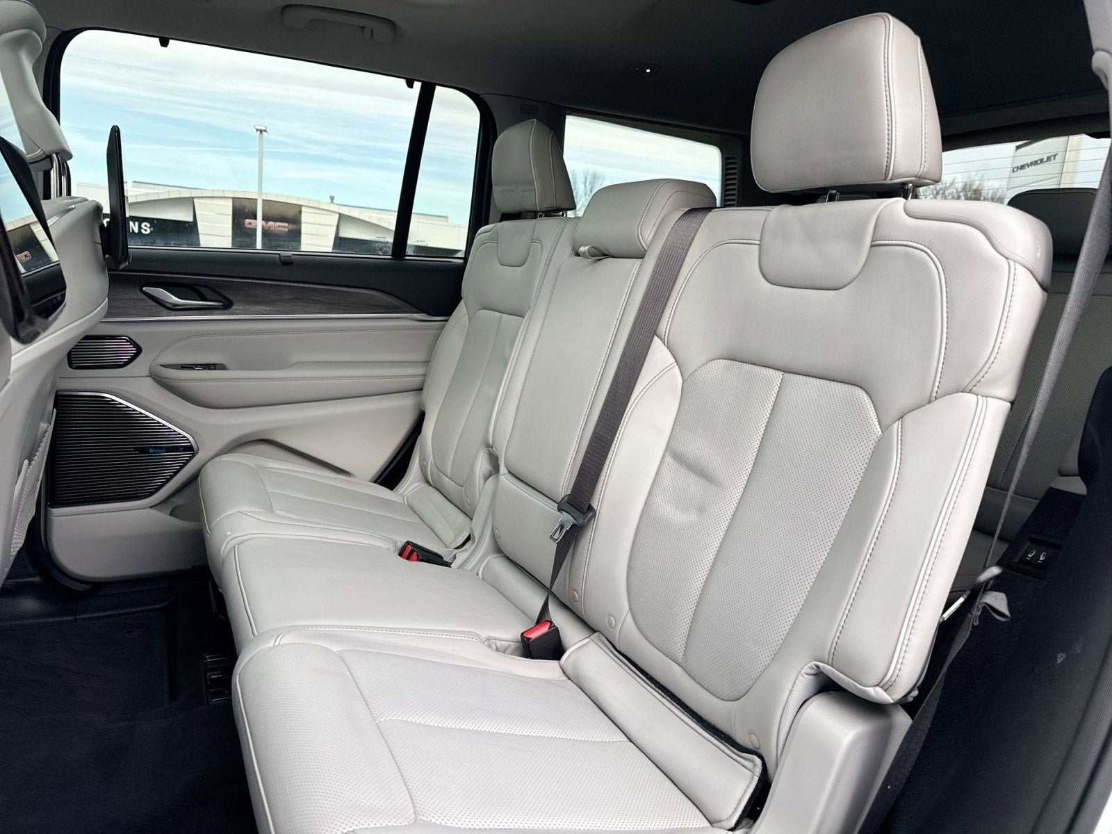 2023 Jeep Grand Cherokee L Overland