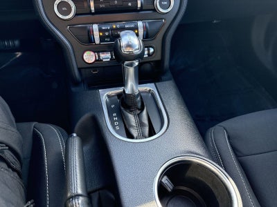 2022 Ford Mustang EcoBoost