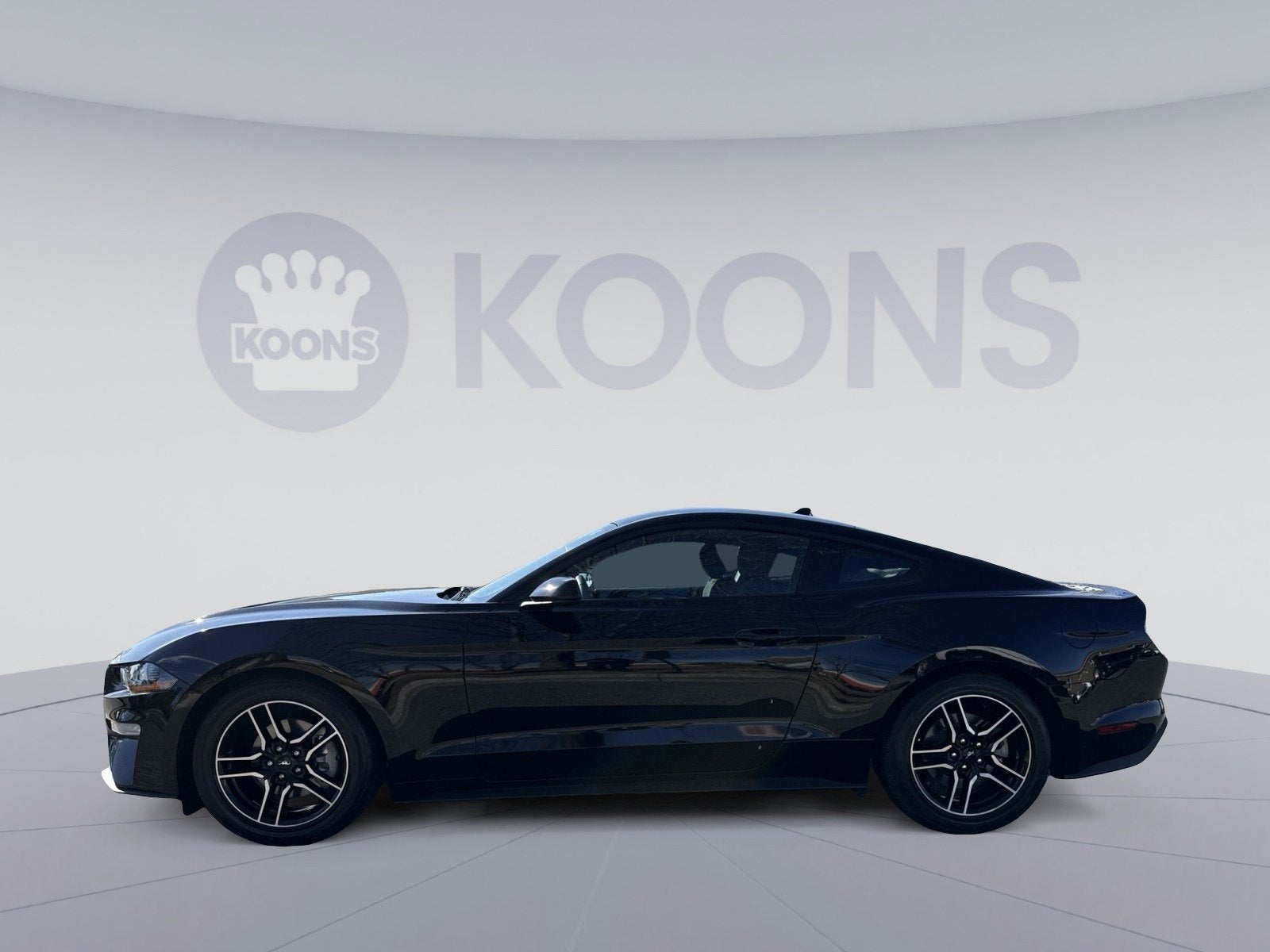 2022 Ford Mustang EcoBoost