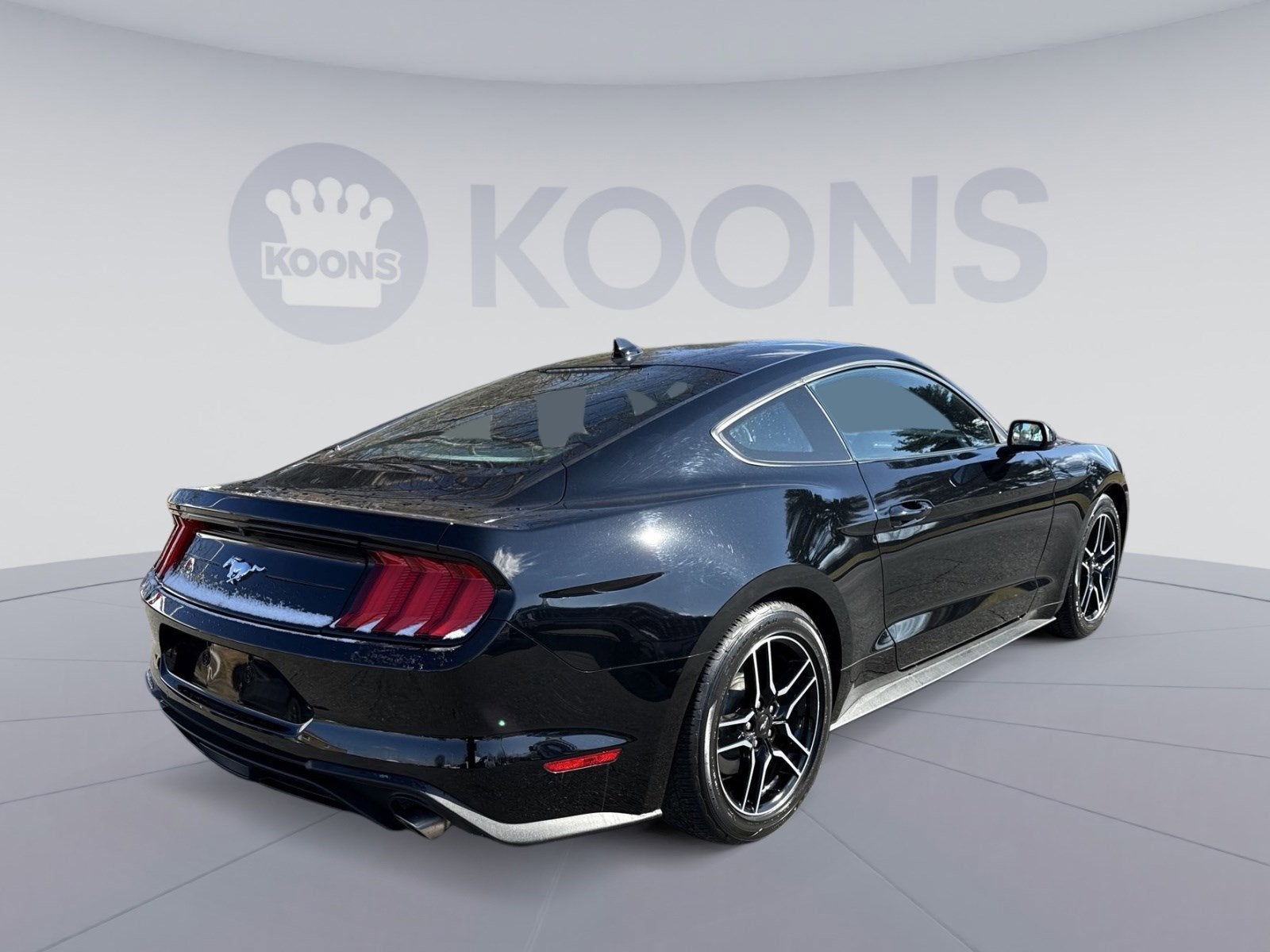 2022 Ford Mustang EcoBoost