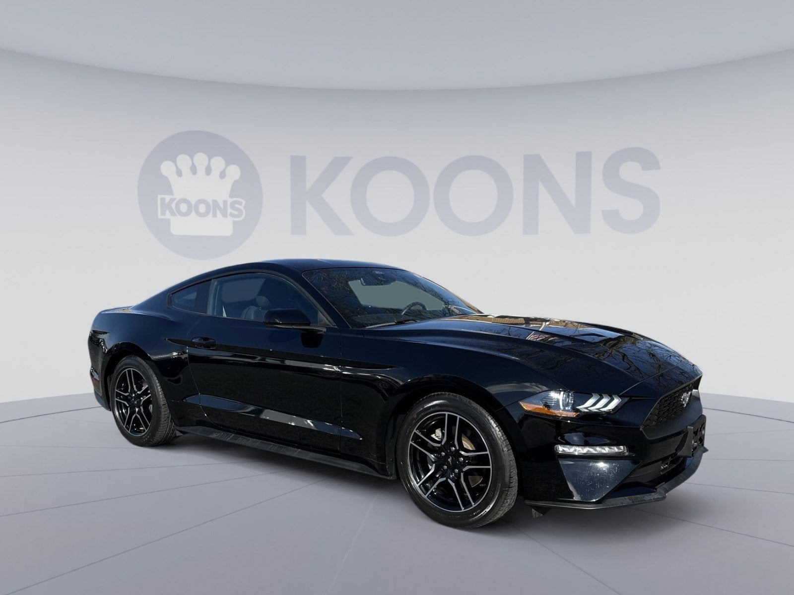 2022 Ford Mustang EcoBoost