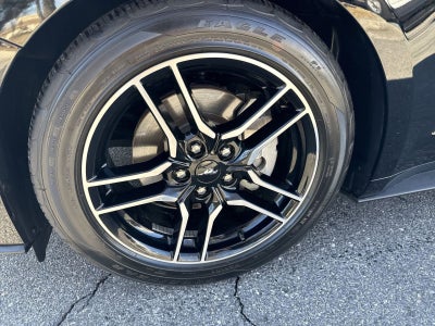 2022 Ford Mustang EcoBoost