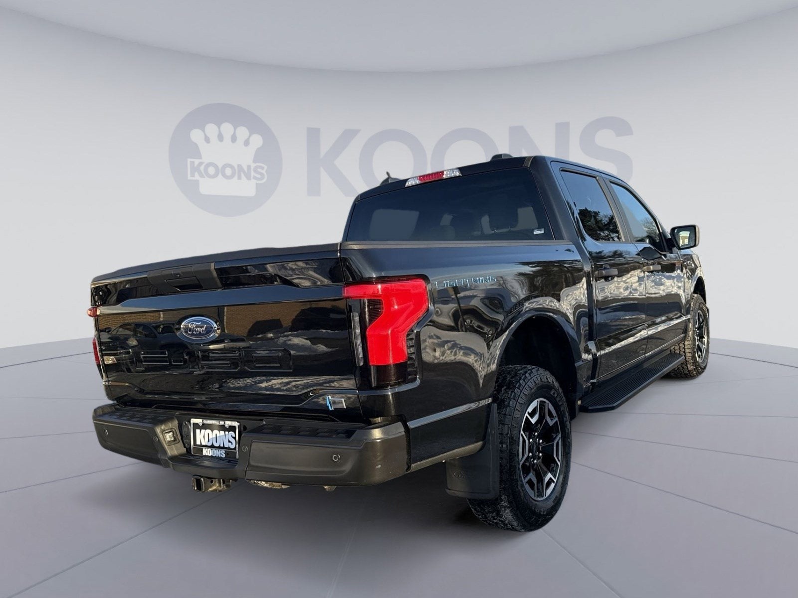 2023 Ford F-150 Lightning Pro