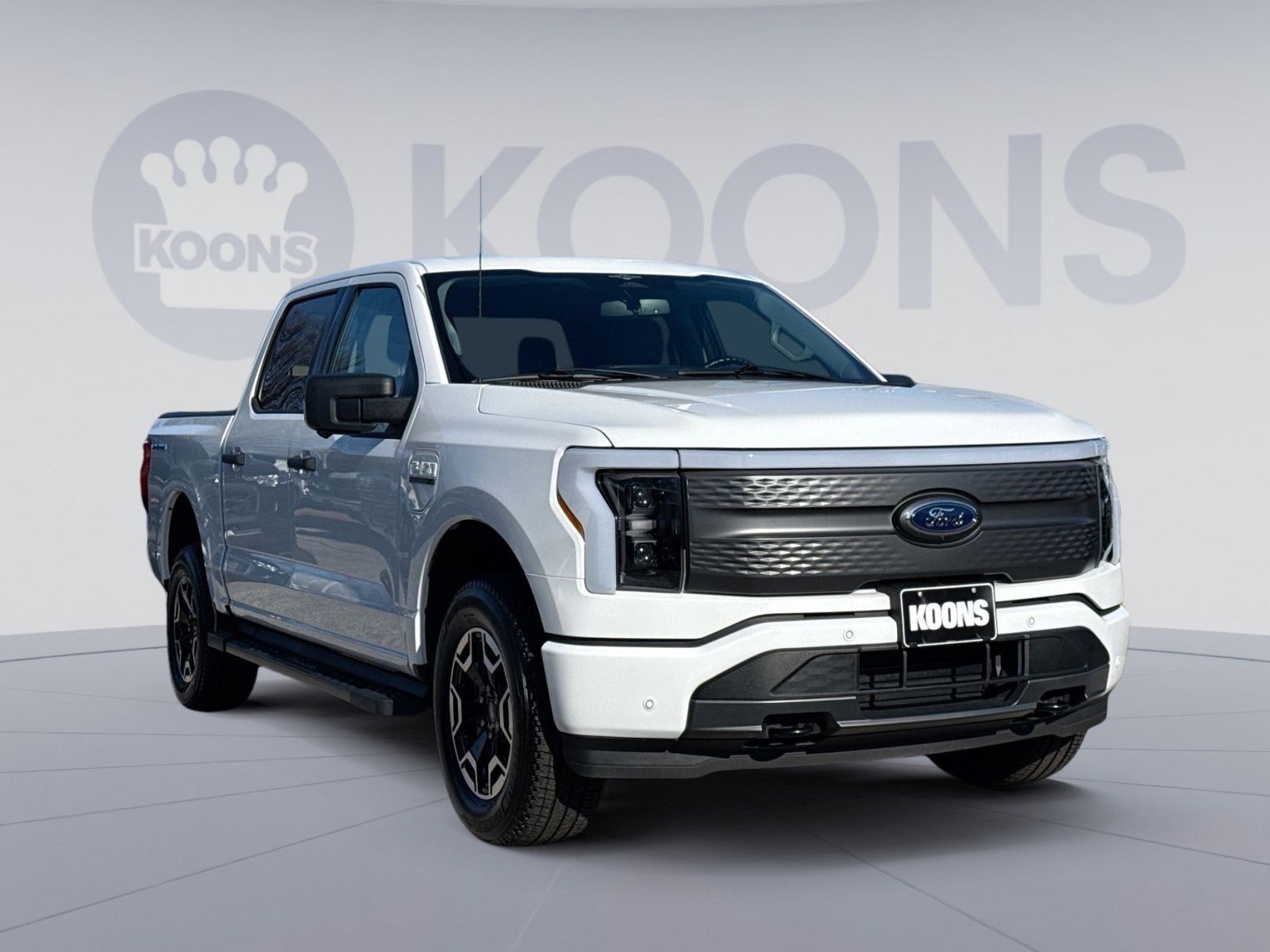 2023 Ford F-150 Lightning Pro