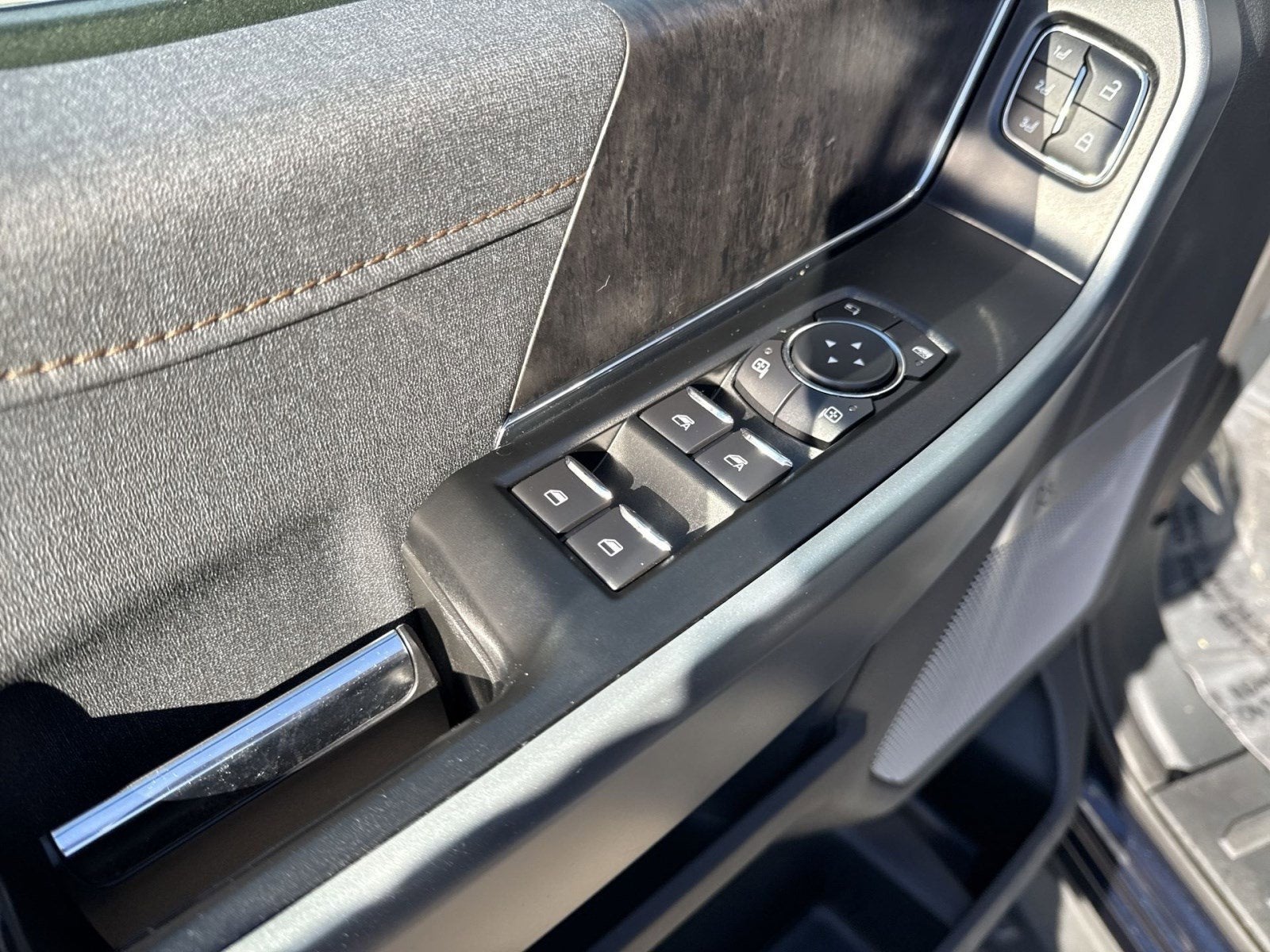 2023 Ford F-150 Lightning Pro