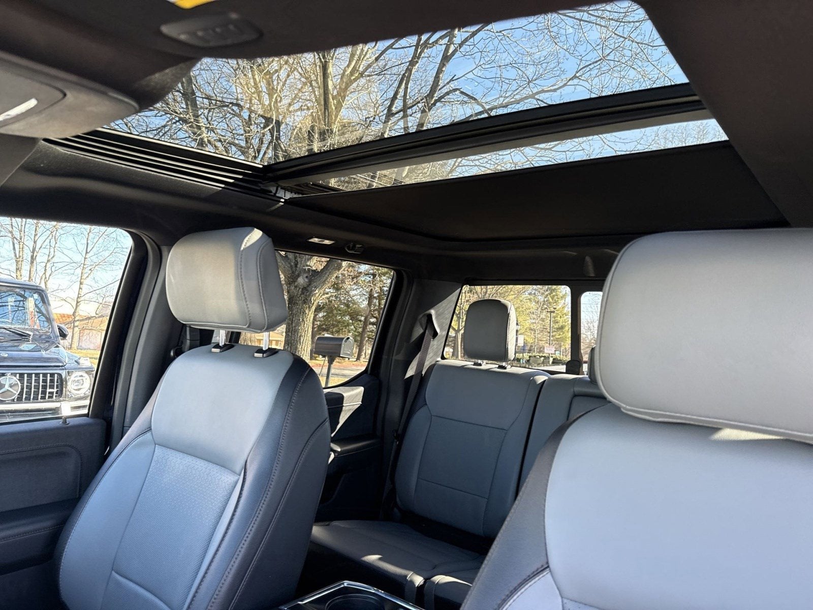 2023 Ford F-150 Lightning Pro