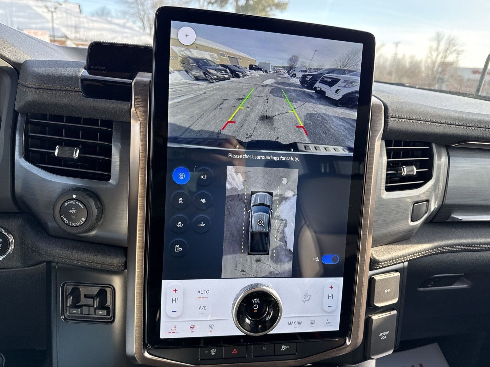 2023 Ford F-150 Lightning Pro