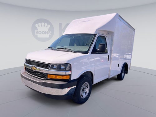 2025 Chevrolet Express Cutaway 3500 1WT