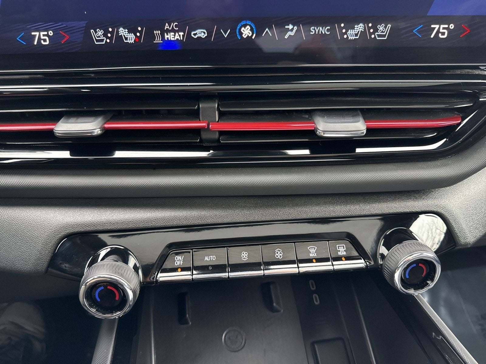 2025 Chevrolet Silverado EV RST - Max Range