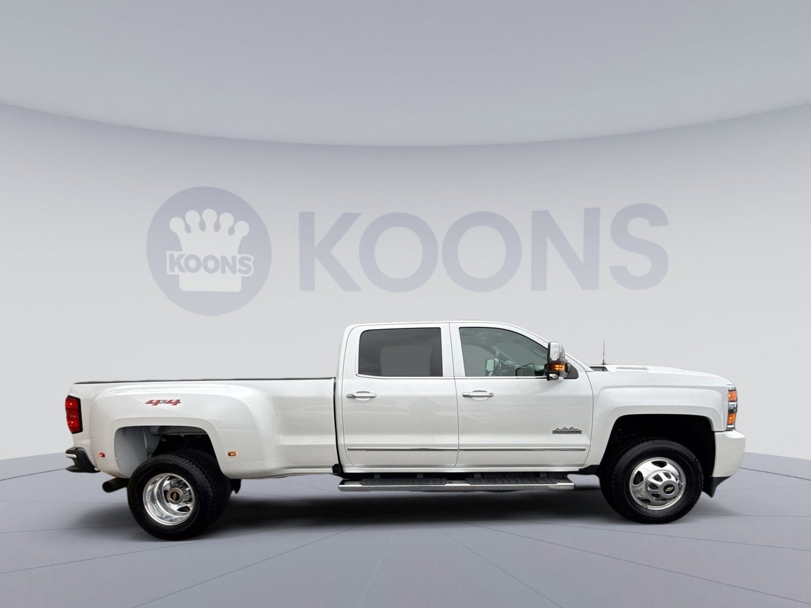 2019 Chevrolet Silverado 3500 HD High Country