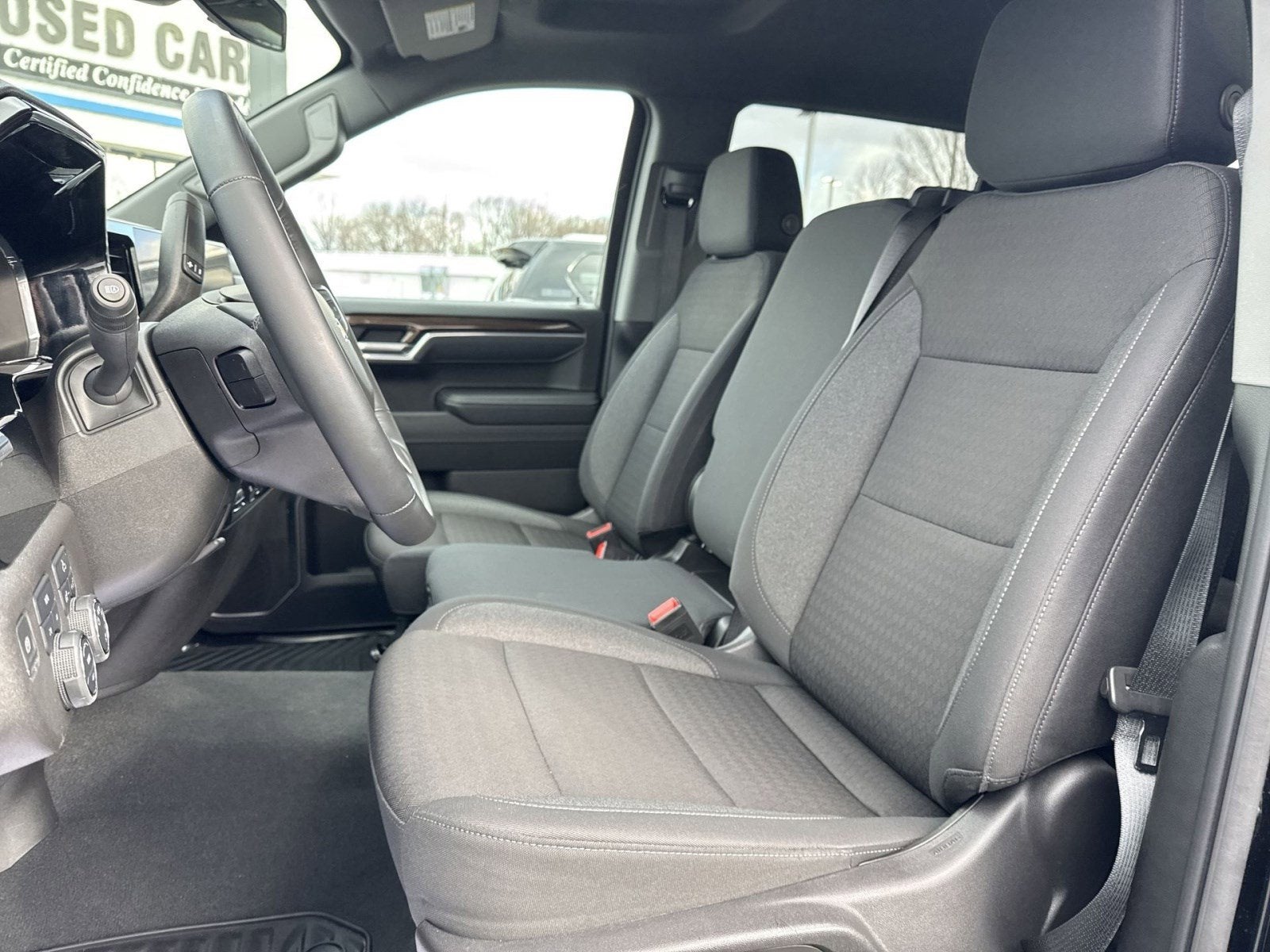 2025 Chevrolet Silverado 1500 LT (2FL)