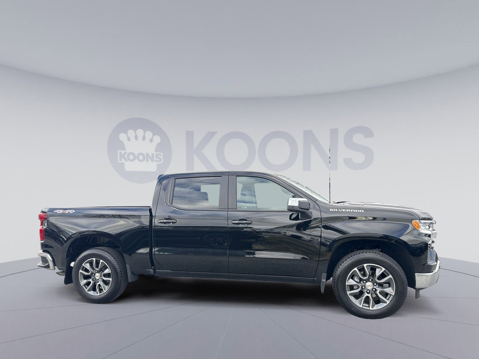 2025 Chevrolet Silverado 1500 LT (2FL)