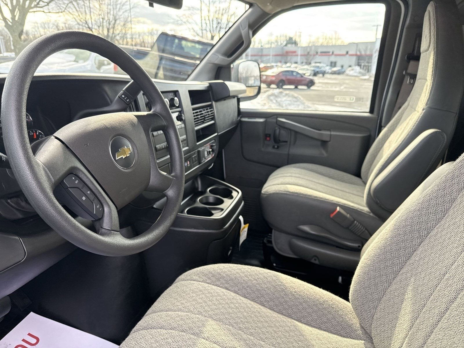 2025 Chevrolet Express Cargo 2500 WT