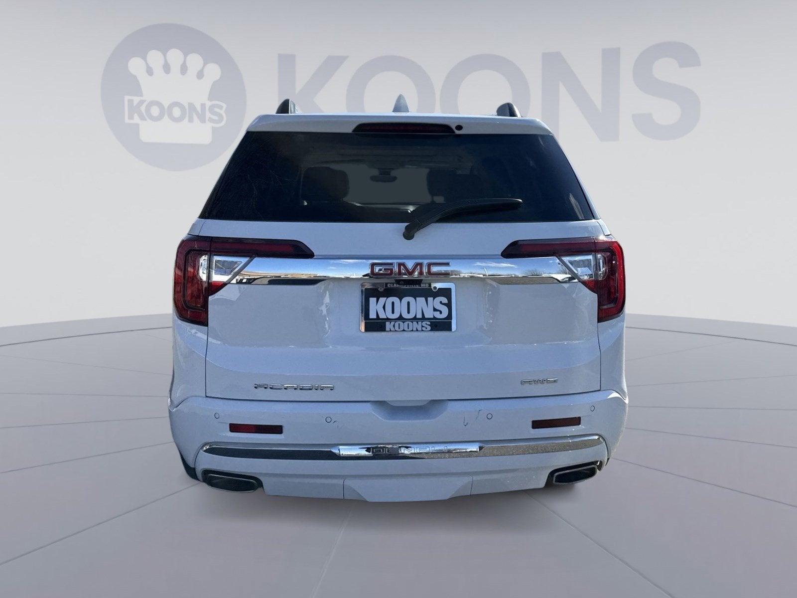 2023 GMC Acadia Denali