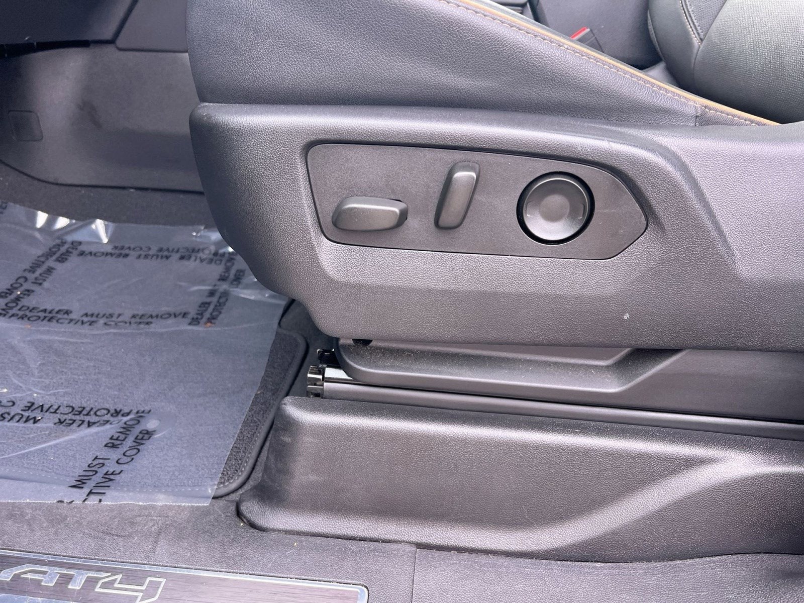 2023 GMC Yukon XL AT4