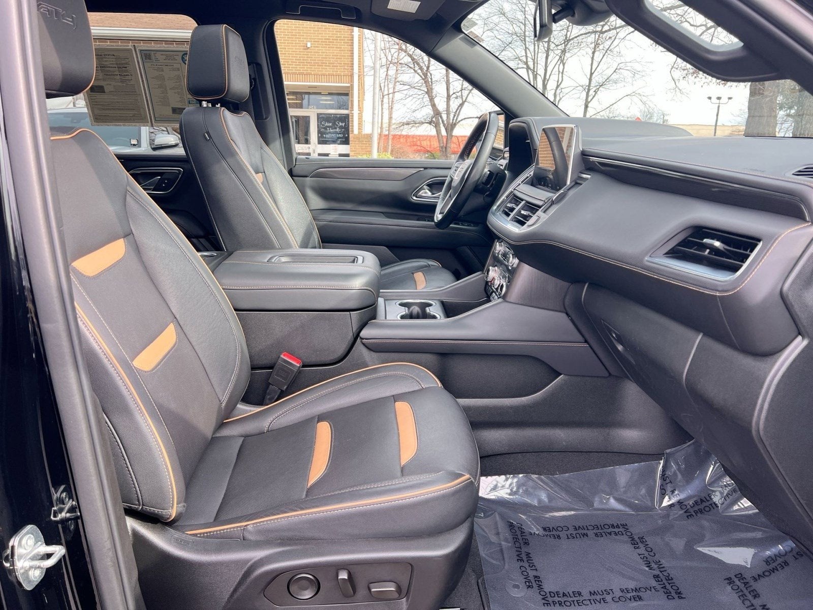 2023 GMC Yukon XL AT4