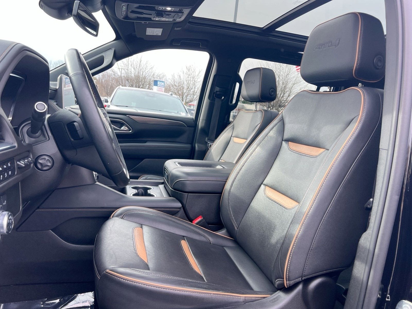 2023 GMC Yukon XL AT4