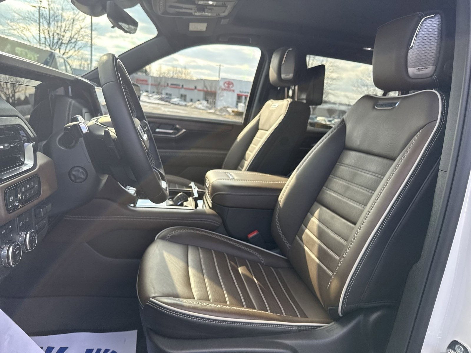 2025 GMC Yukon XL Denali Ultimate