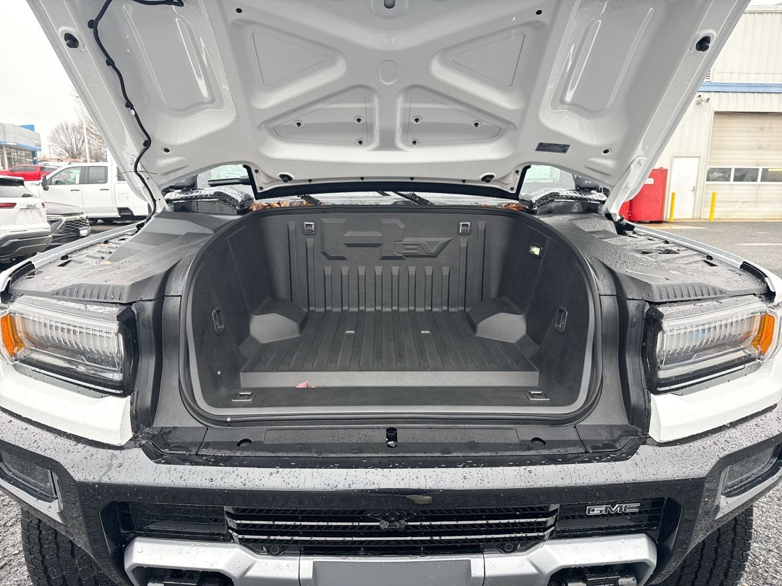 2026 GMC HUMMER EV SUV 2X