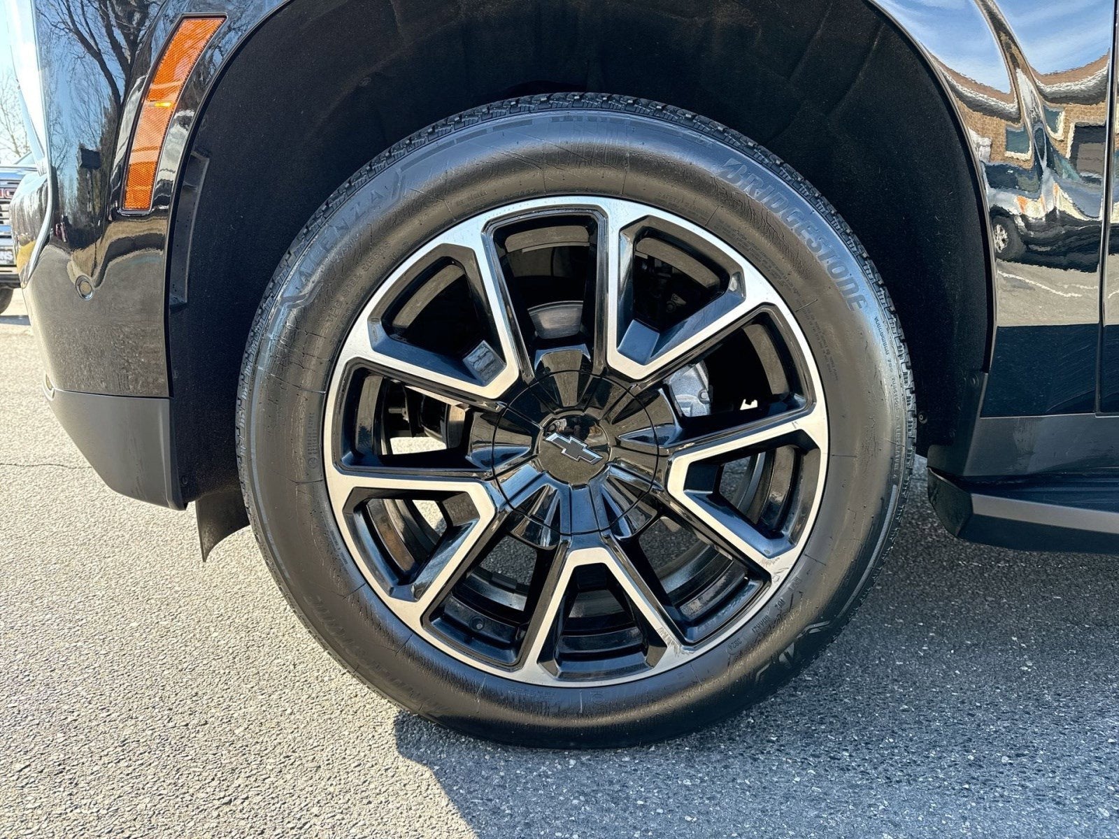 2025 Chevrolet Suburban RST