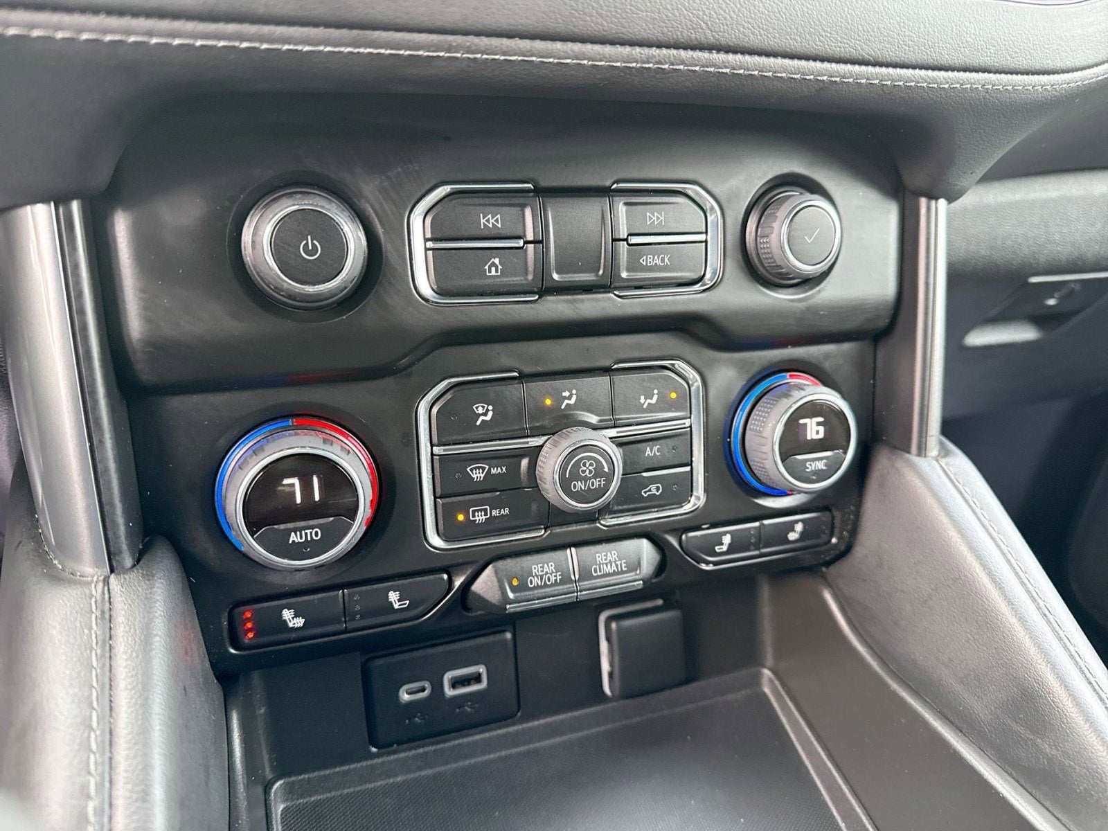 2023 Chevrolet Suburban Z71