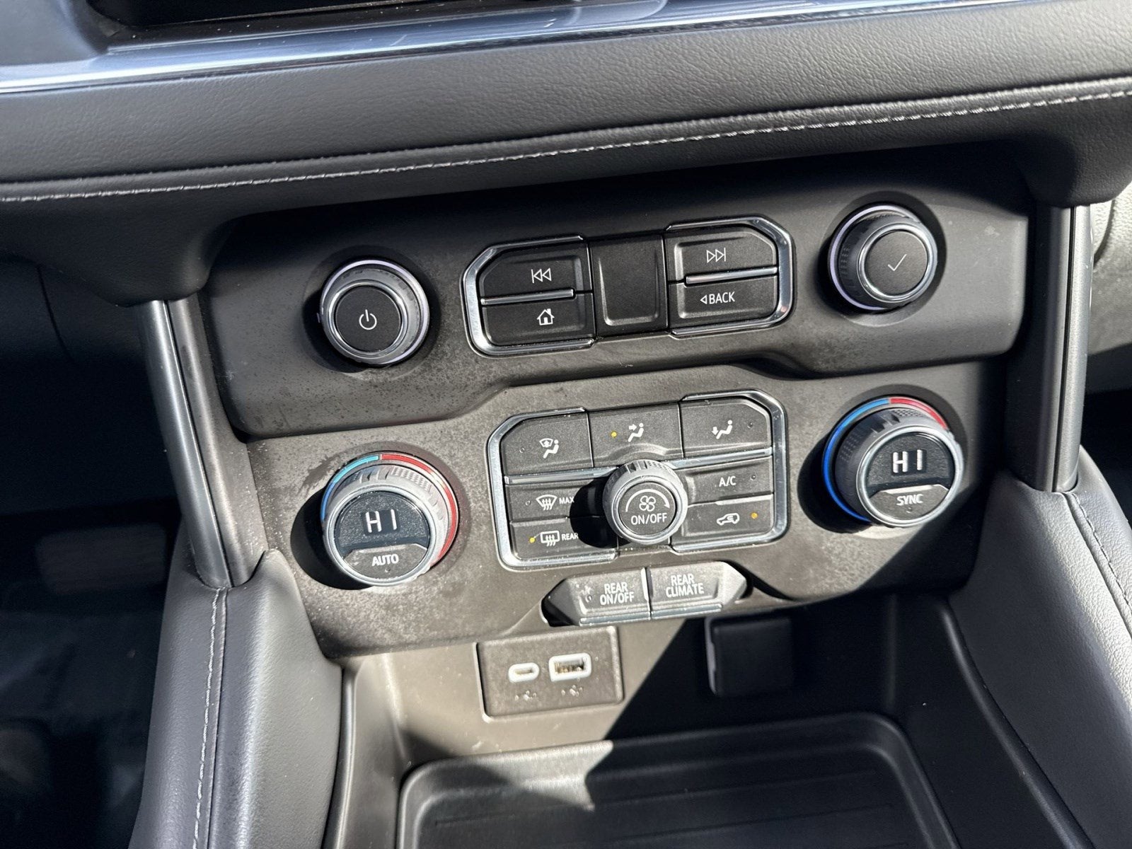 2023 Chevrolet Tahoe LS