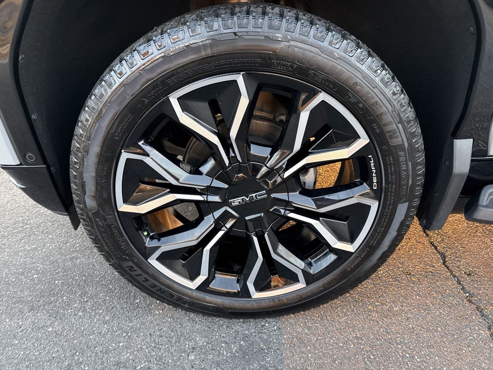 2024 GMC Sierra EV Denali Edition 1