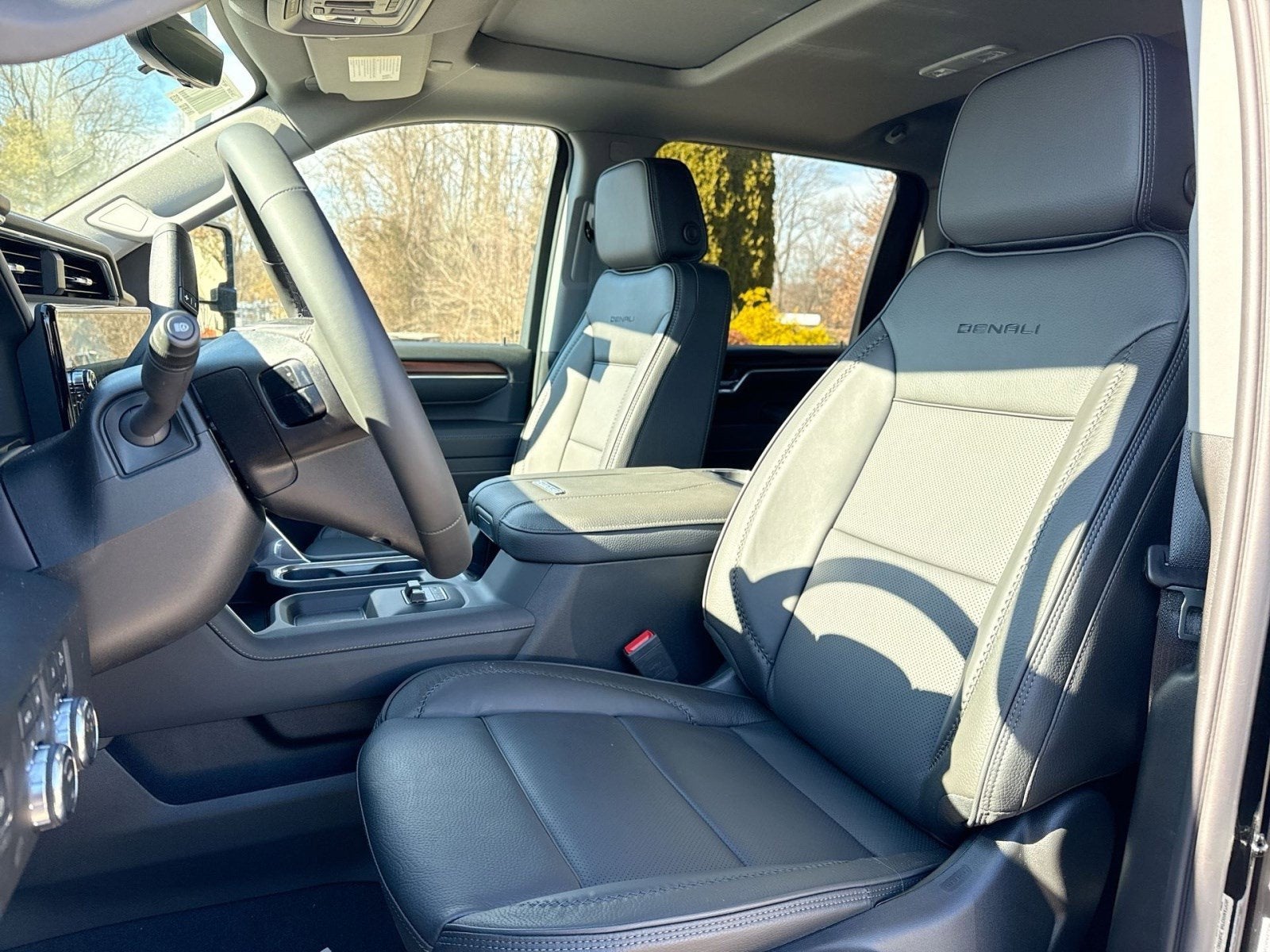 2026 GMC Sierra 3500 HD Denali DRW