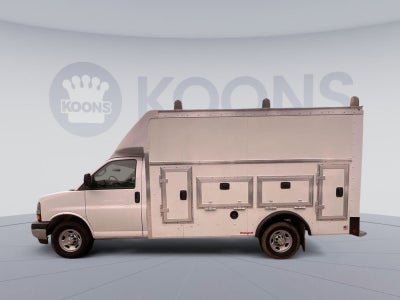 2025 Chevrolet Express Cutaway 3500 1WT