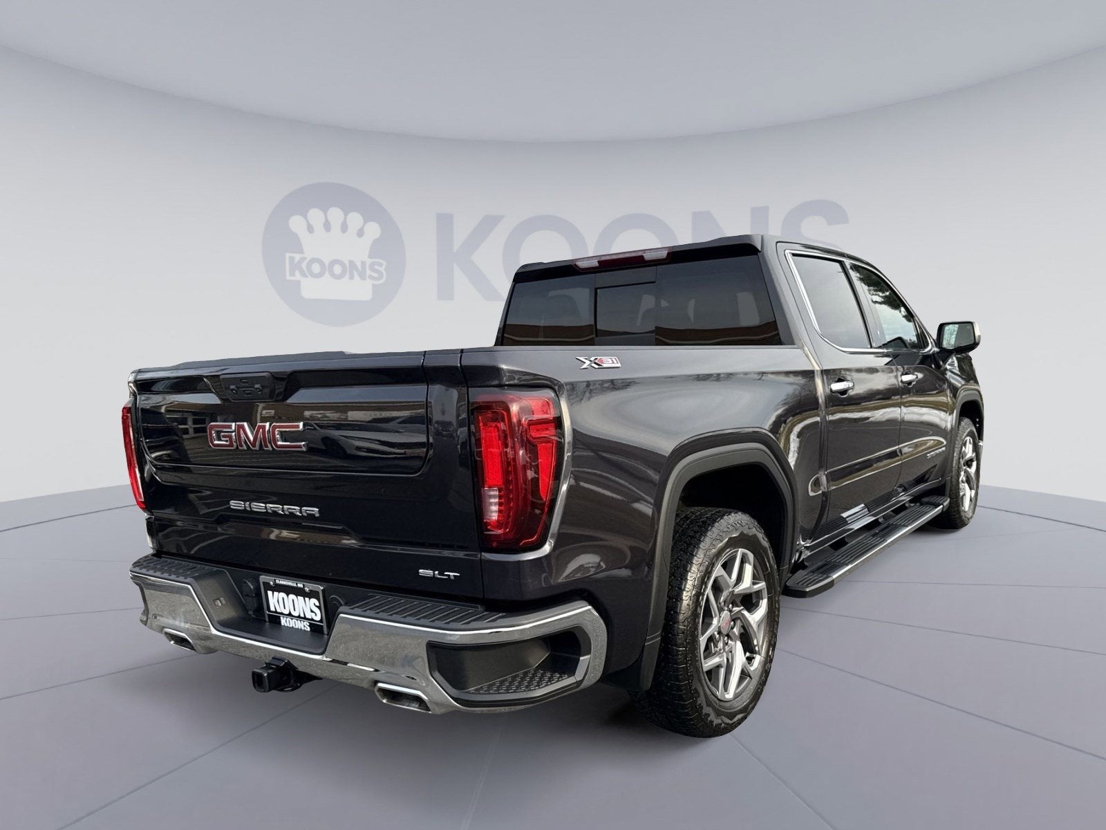 2023 GMC Sierra 1500 SLT
