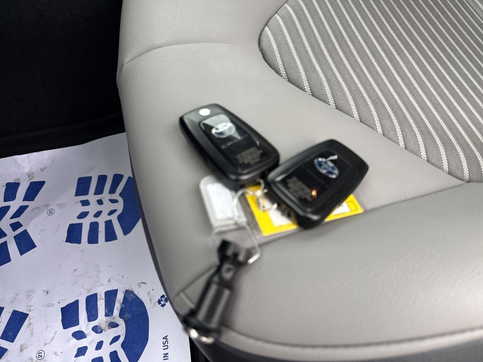 2024 Toyota Camry Hybrid SE