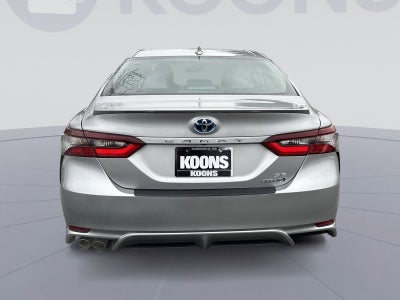 2024 Toyota Camry Hybrid SE