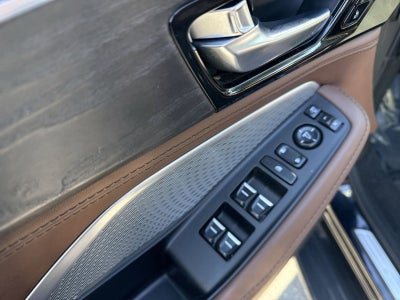 2022 Acura MDX w/Advance Package