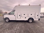 2025 GMC Savana Cutaway 3500 1WT