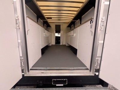 2025 GMC Savana Cutaway 3500 1WT